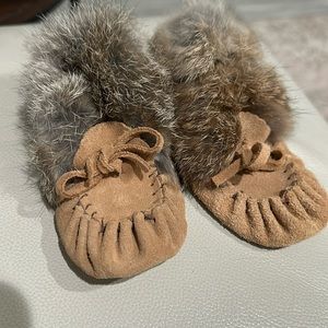 Baby Moccasins with Rabbit fur trim Size 6